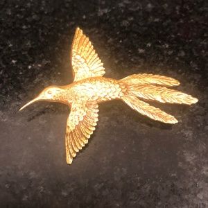 Vintage Deerfield Museum MA HUMINGBIRD Pin Brooch Gold Tone